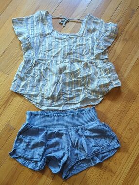 Sonoma Gauzy Cotton Striped Top with Blue Gauze Shorts - Maternity